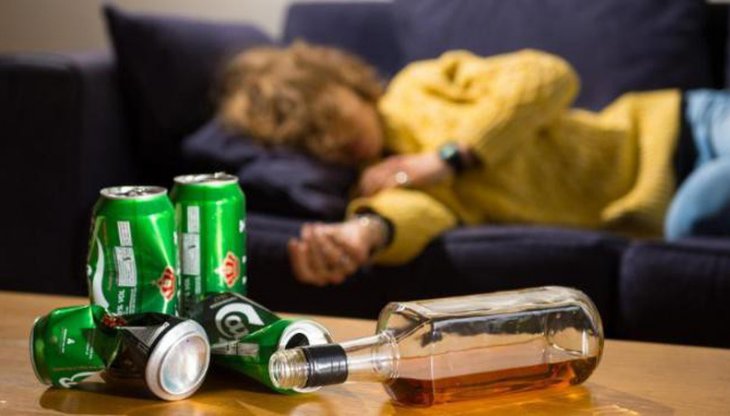 Người trẻ cần tránh rượu bia, thuốc lá, chất kích thích có hại cho sức khoẻ